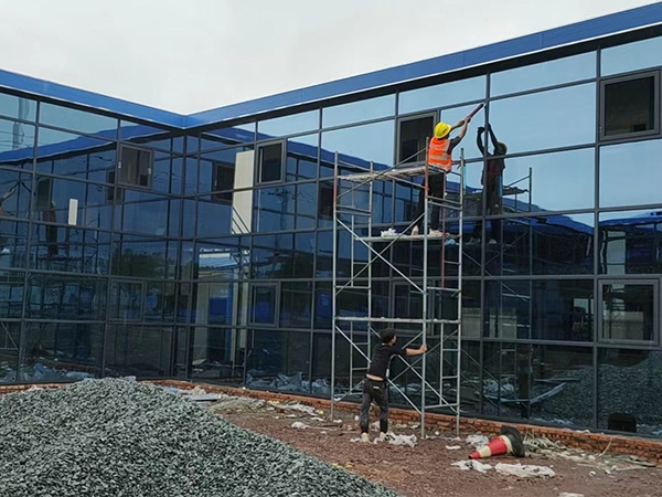 钢结构厂房施工